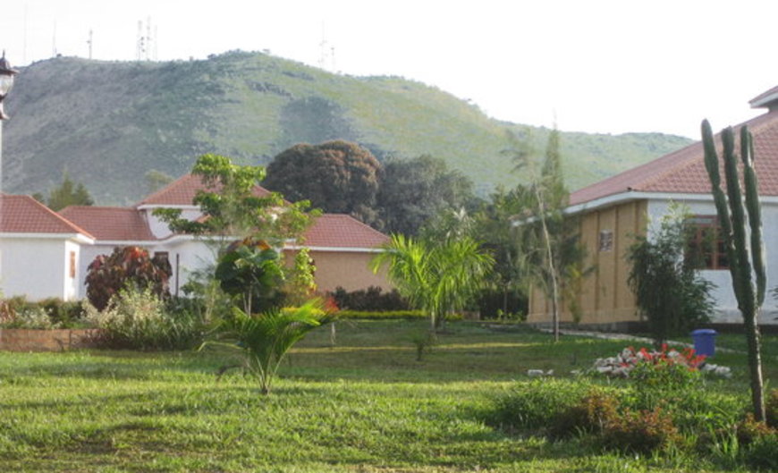 Kabalega Resort - Murchison Enrout Lodge