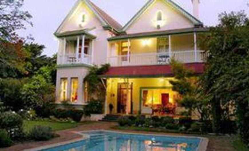 Hacklewood Hill Country House