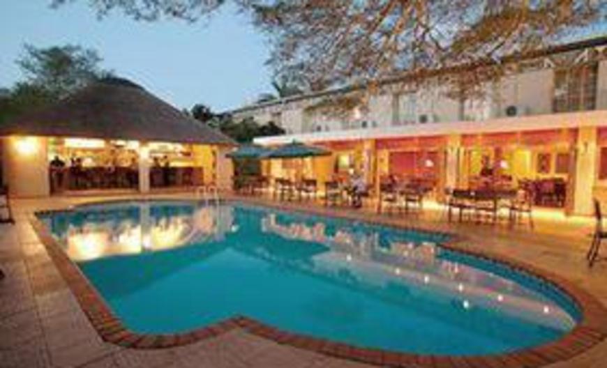 Protea Hotel Hluhluwe & Safaris