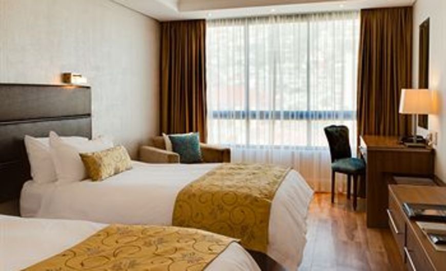 Protea Hotel President