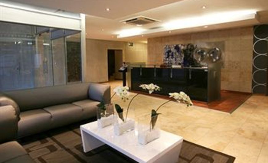 Circa on the Square Hotel