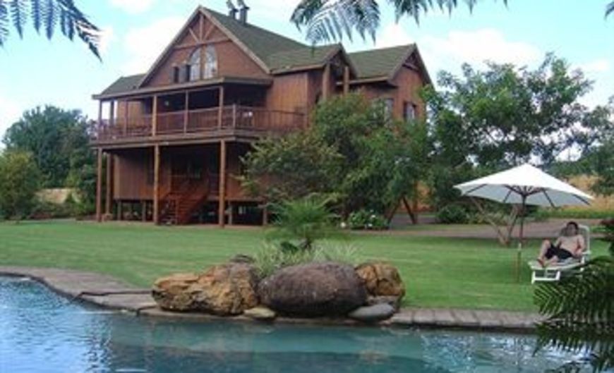 Lone Creek River Lodge