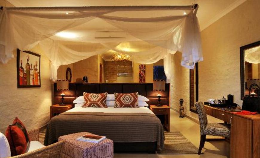 Victoria Falls Safari Club Hotel