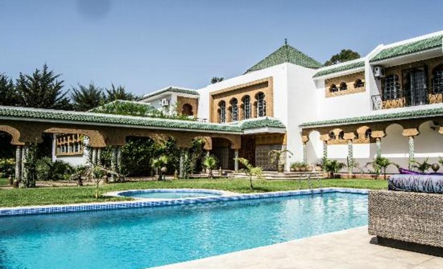 Villa des Ambassadors Hotel