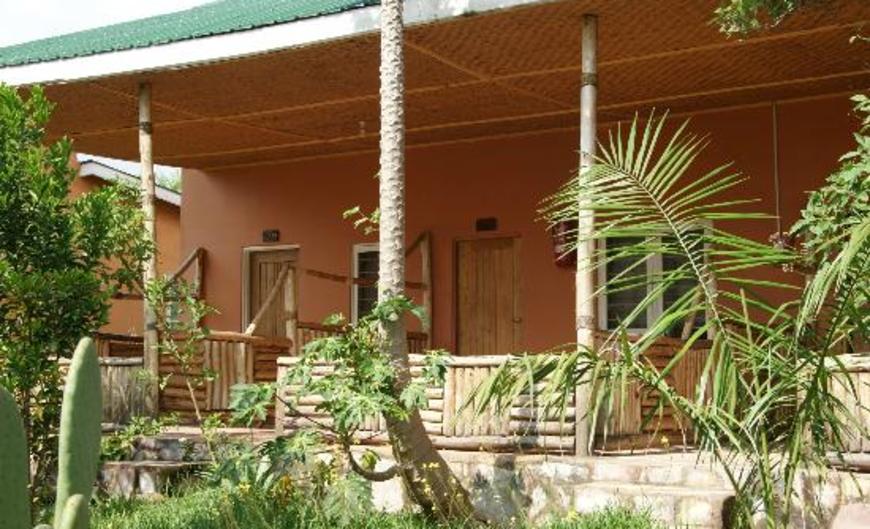 Simba Safari Camp Hostel